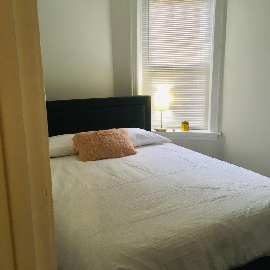 Logan Square Modern Apartment Chicago Exteriör bild